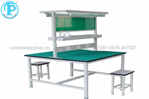 Bàn thao tác khung thép